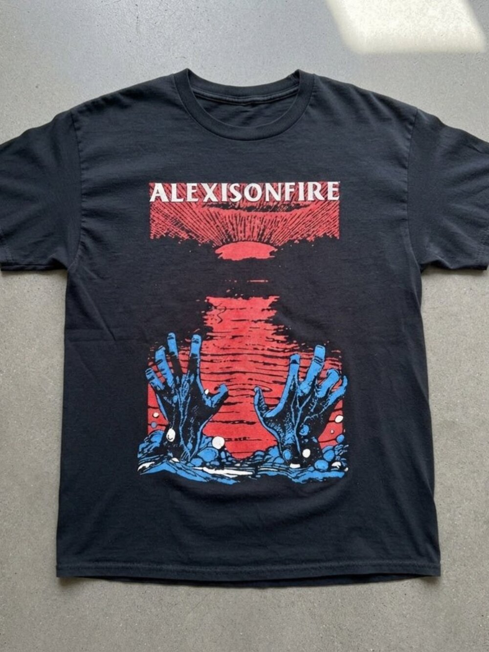 Alexisonfire Vintage Style Sunset Hands Black T-Shirt S-4XL